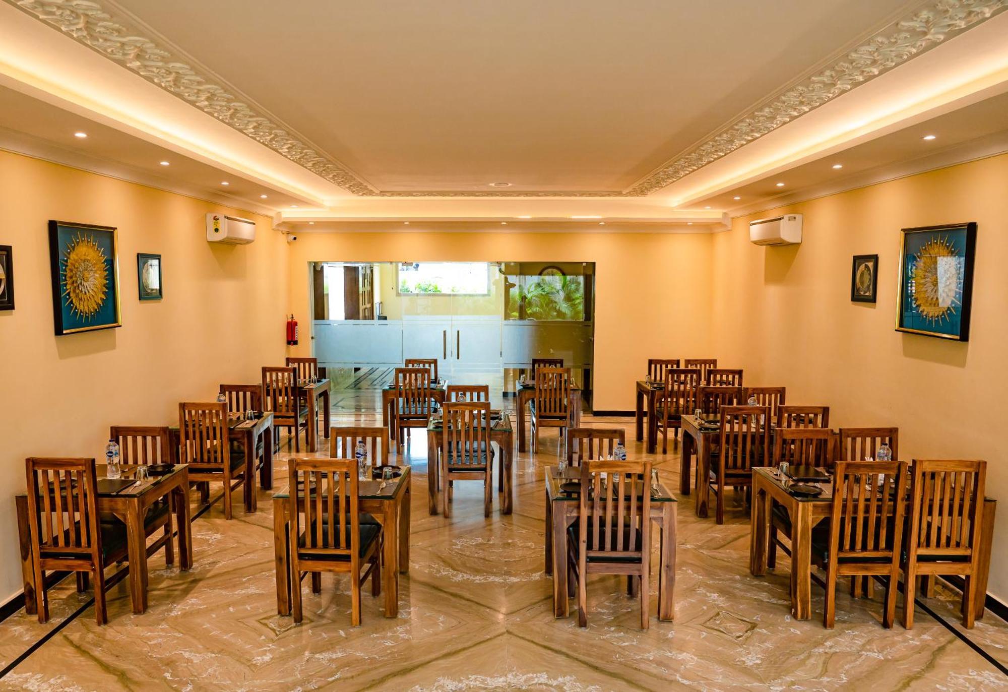 Hotel Amritara Ramila Kutir Ayodhya Zewnętrze zdjęcie