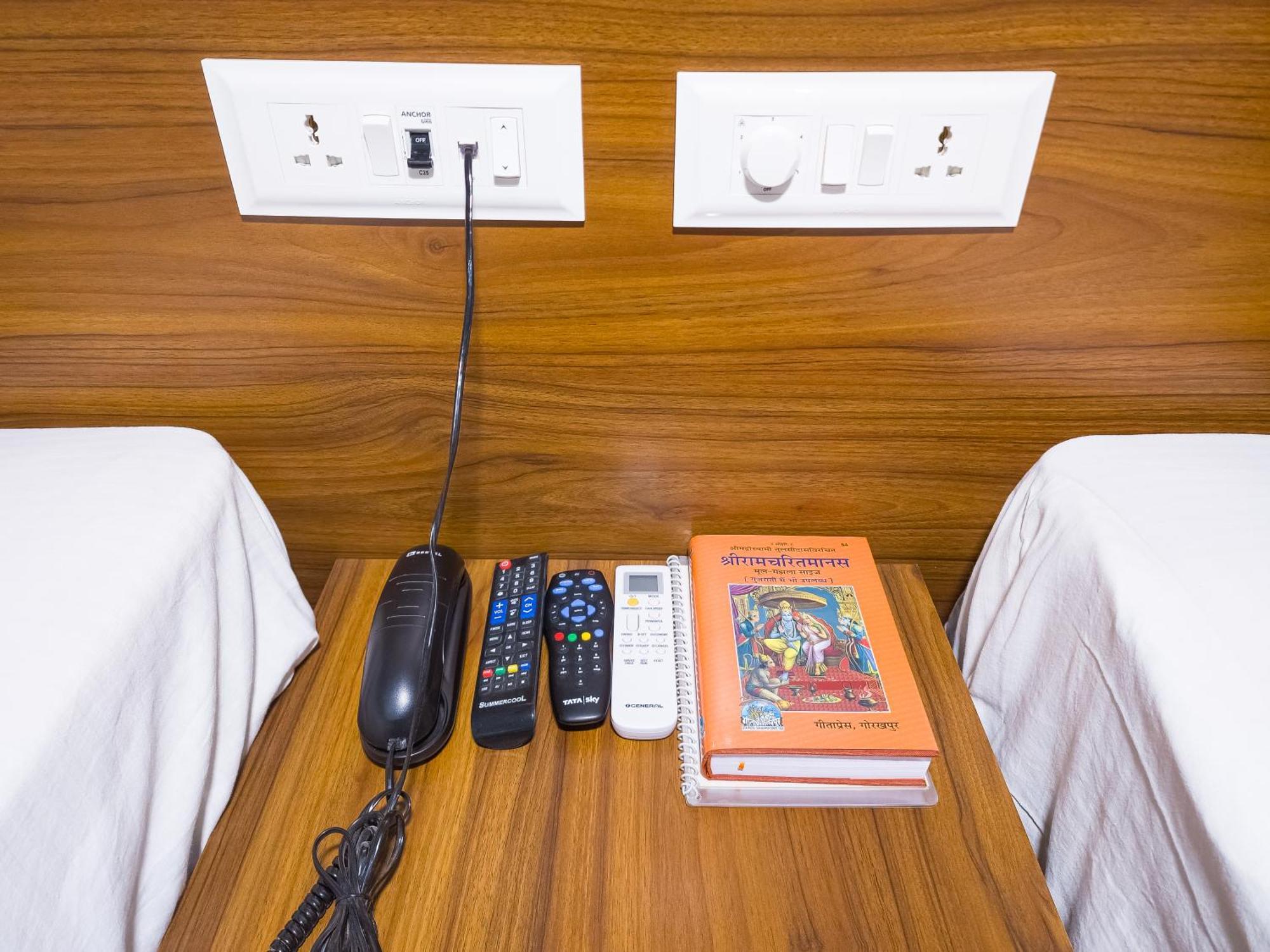 Hotel Amritara Ramila Kutir Ayodhya Zewnętrze zdjęcie